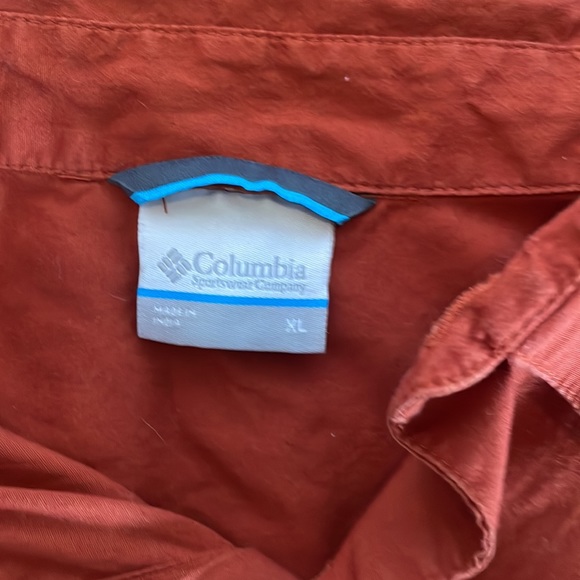 Columbia ss button down - Picture 2 of 4